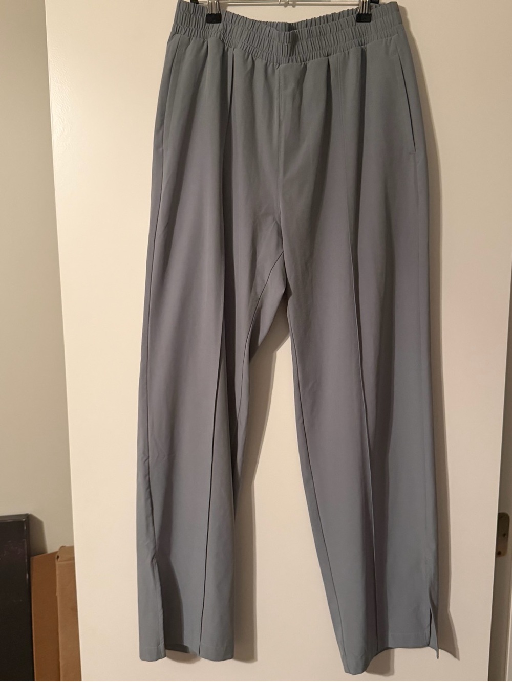 Abercrombie & Fitch Light Gray Elastic Waist Women's Wide Leg Trousers